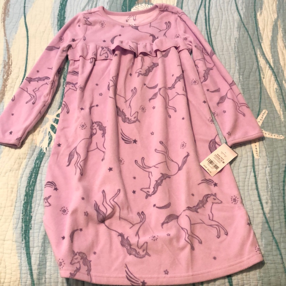 Carters size 4/5 long sleeve nightgown nwts